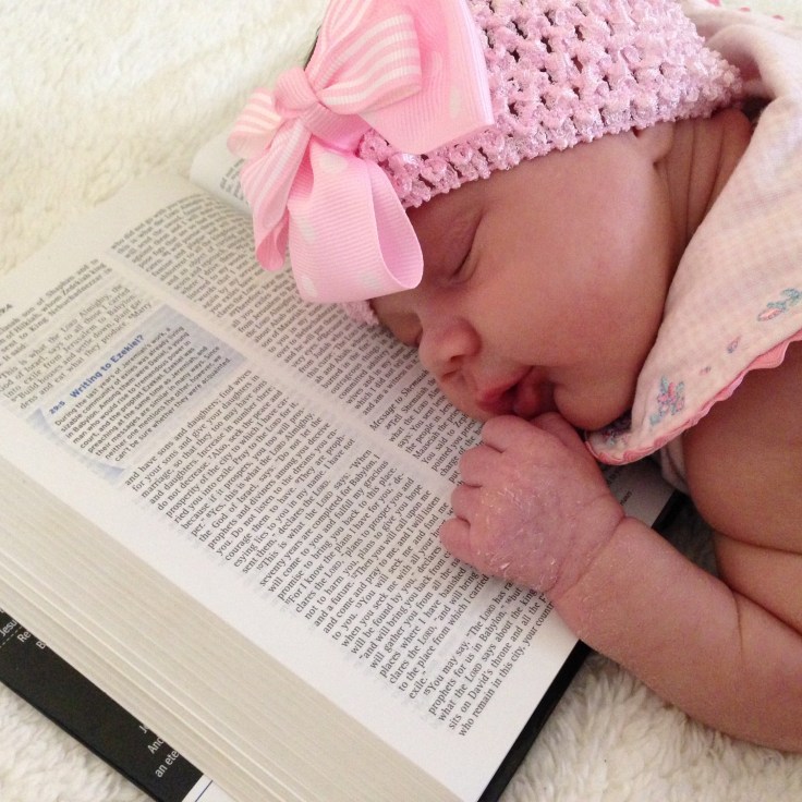 Newborn photography. Baby Photo Props.