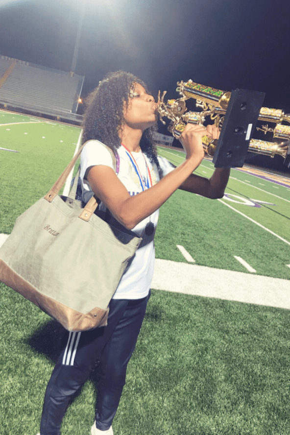 I thought that to be successful, you married the right person and into the right family. Success was high paying careers and big bank accounts. | Ordinarilyextraordinarymom #inspiration #motivation #besuccessful #purpose #faith #beingsucessful #mentalhealth