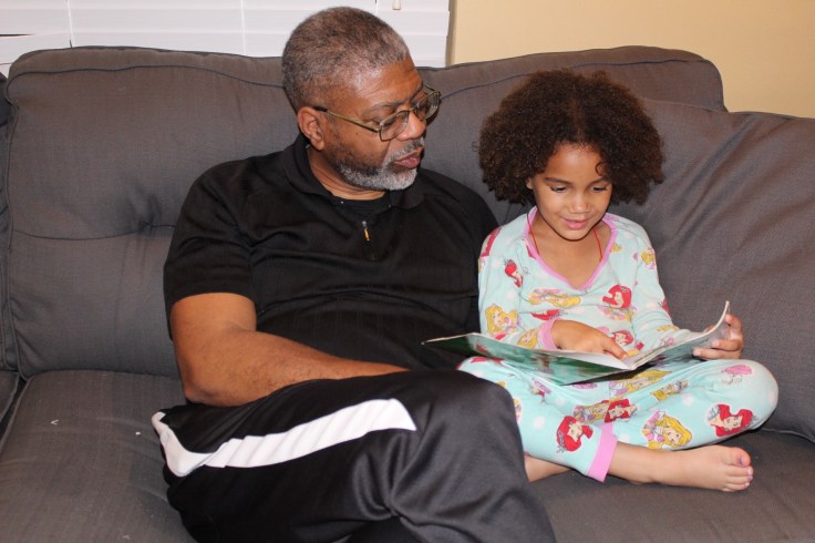 Surviving Motherhood Mom Hack 5 - Reading is fundamental. #momlife #momprobs #momproblems #inspiration #motivation #stress #stressrelief