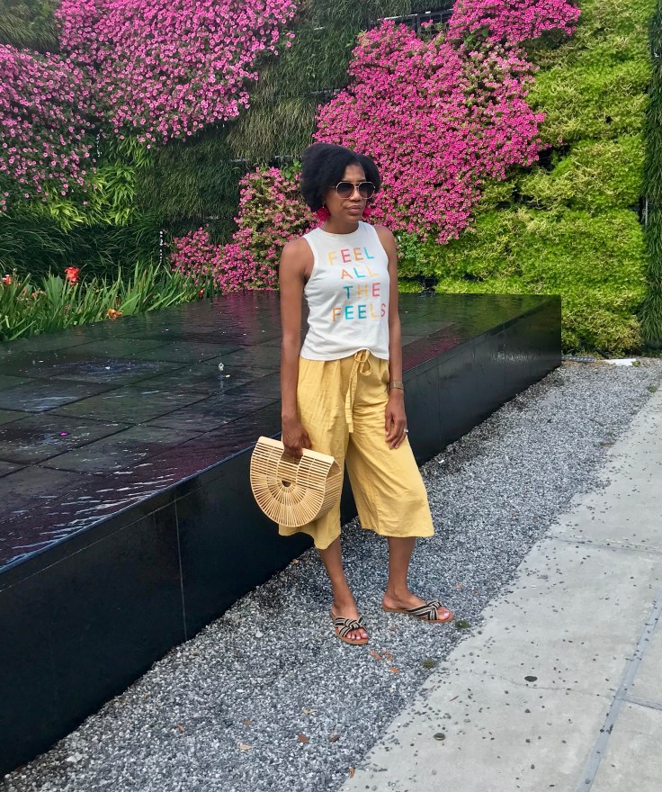 A minimalist wardrobe does not have to consist of all black, grey, and white classic pieces. #minimalistwardrobe #minimalist #minimalism #minimalistjourney #minimalistlifestyle #minimalistliving #mom #motherhood