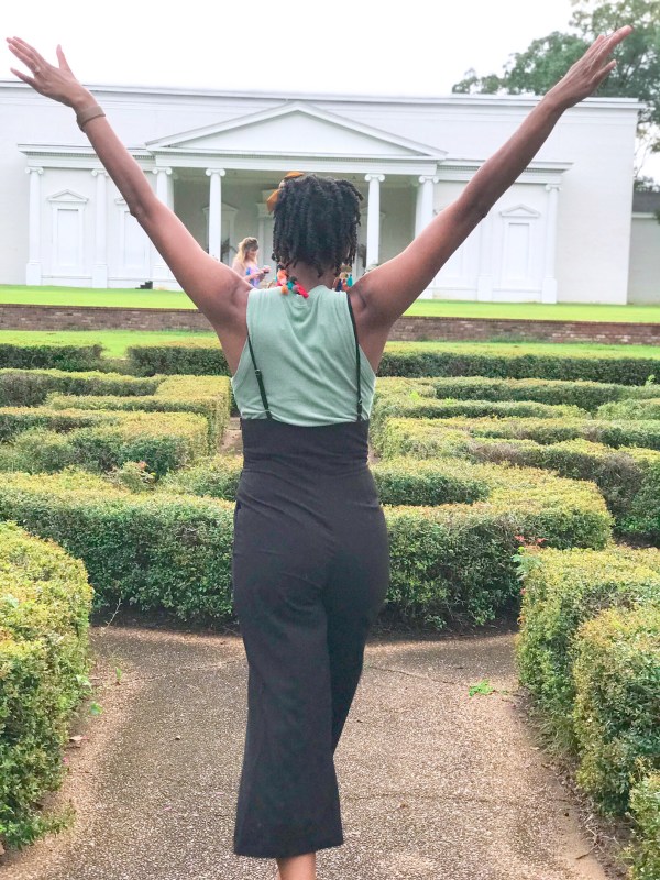 Decluttering Your Schedule - Overcoming Overwhelmed #decluttering #minimalistliving #overwhelmed #minimalistlifestyle #rest #motherhood #inspiration #motivation