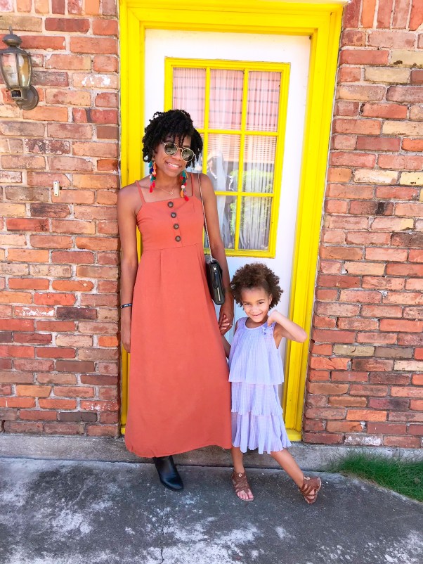 Every girl needs someone to look to...who has hair that looks like hers. #naturalhair #naturalhaircare #naturalhairmovement #curlyhair #mommyandme #mommyandmephoto #mommyandmefashion #curlyhair