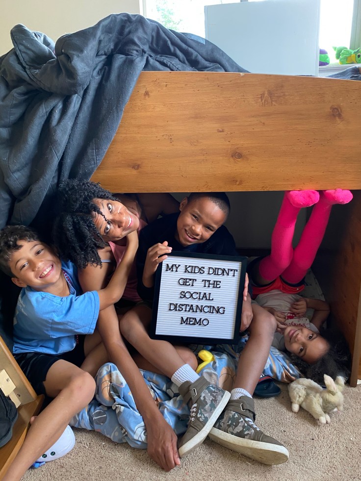 Summer Activity - Make a Fort #summeractivities #summerbucketlist #summerfun #kidsactivities #freeactivitiesforkids #cheapactivitiesforkids