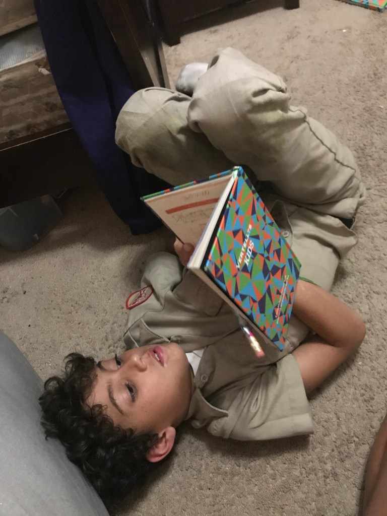 Summer Activity - Journaling #summeractivities #summerbucketlist #summeractivitiesforkids #cheapactivitiesforkids #freeactivitiesforkids