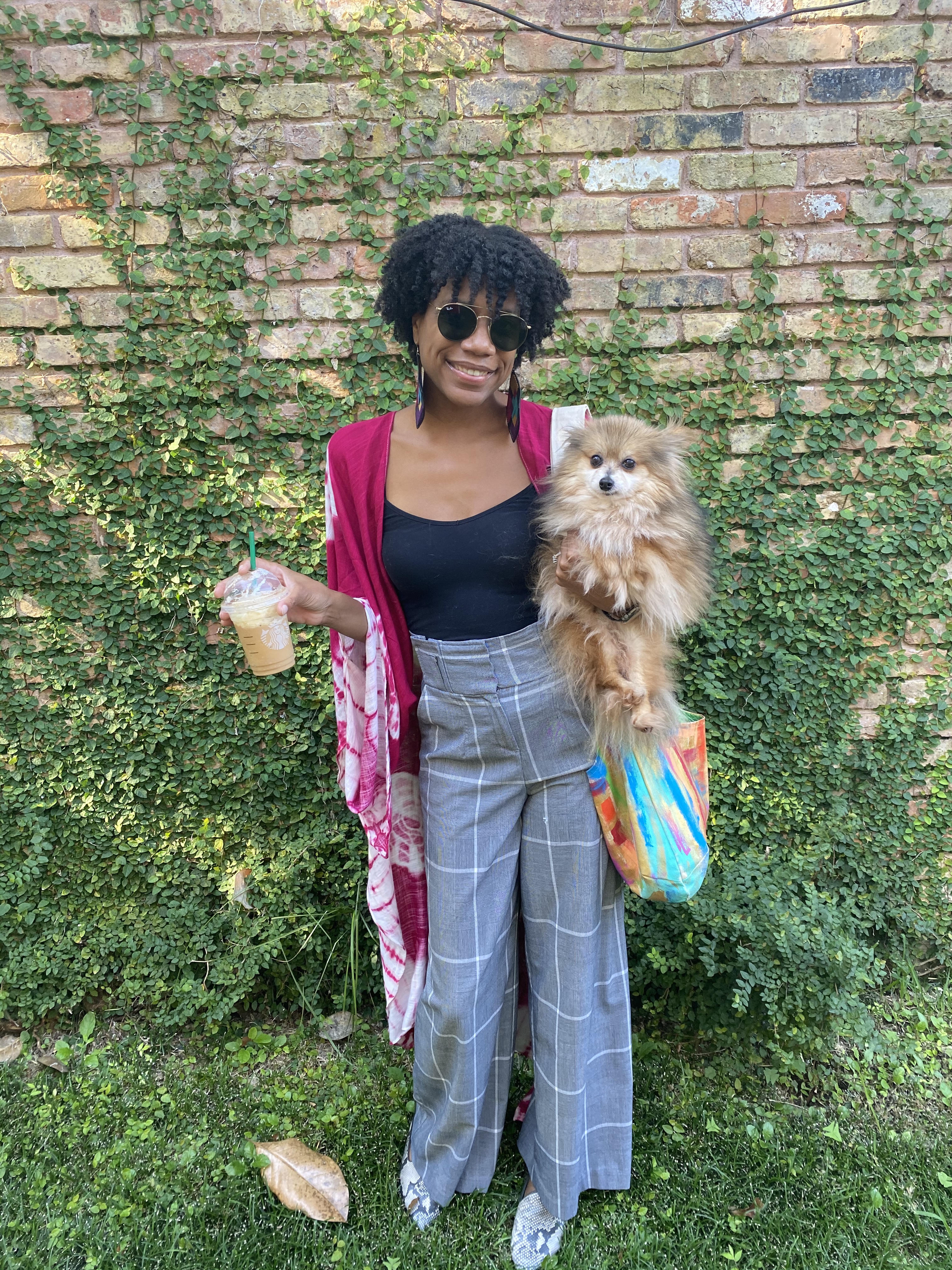 Tie dye kimono + high waist wide leg pants for fall wardrobe #fallwardrobe #fallfashion #minimalistwardrobe #minimalistfashion #capsulewardrobe